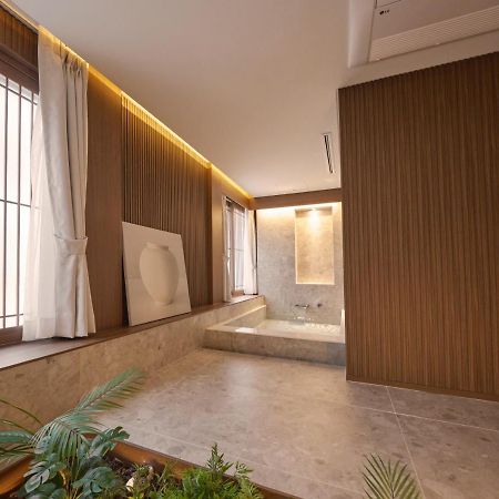 Uh Suite The Myeongdong سيول المظهر الخارجي الصورة