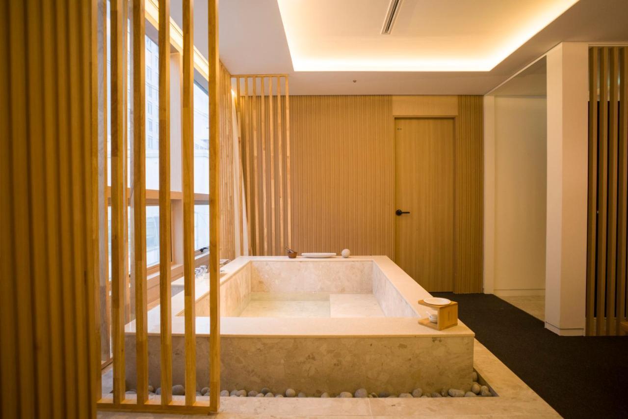 Uh Suite The Myeongdong سيول المظهر الخارجي الصورة