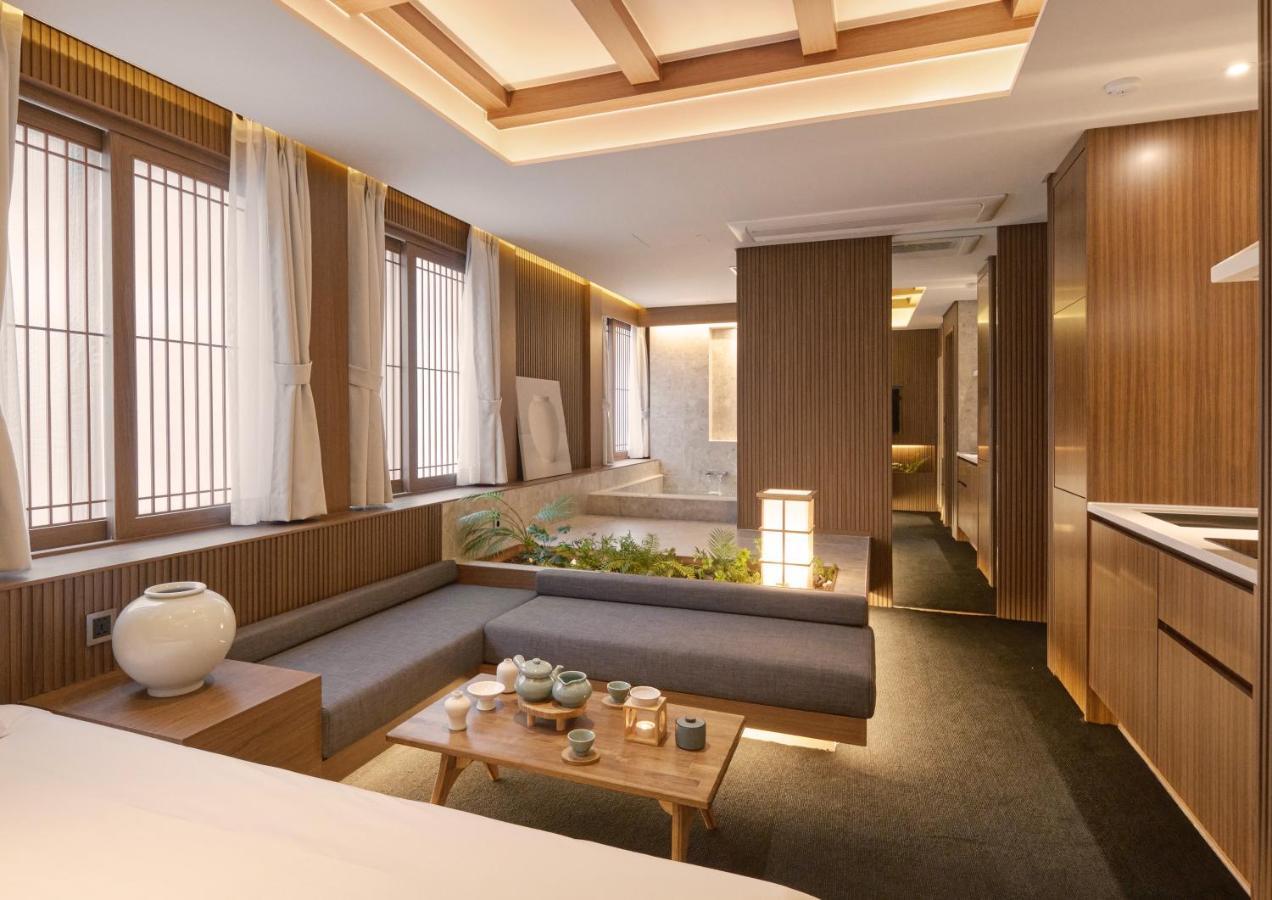 Uh Suite The Myeongdong سيول المظهر الخارجي الصورة