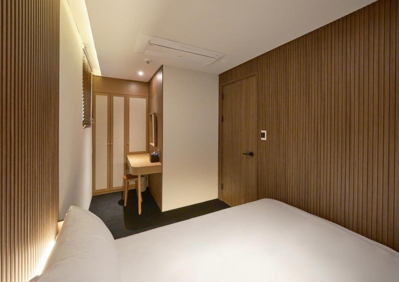 Uh Suite The Myeongdong سيول المظهر الخارجي الصورة